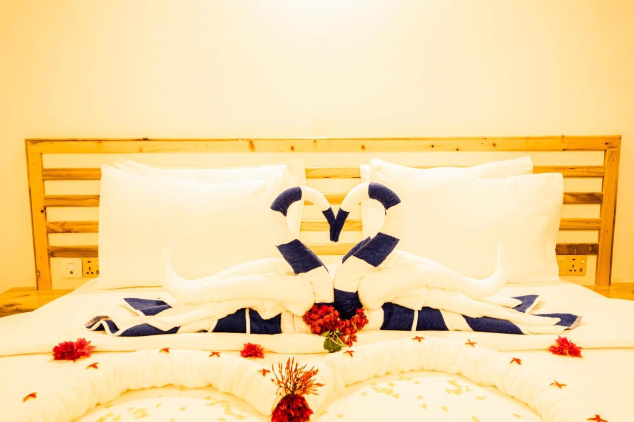 Lagoona Sunset Maafushi Exterior photo